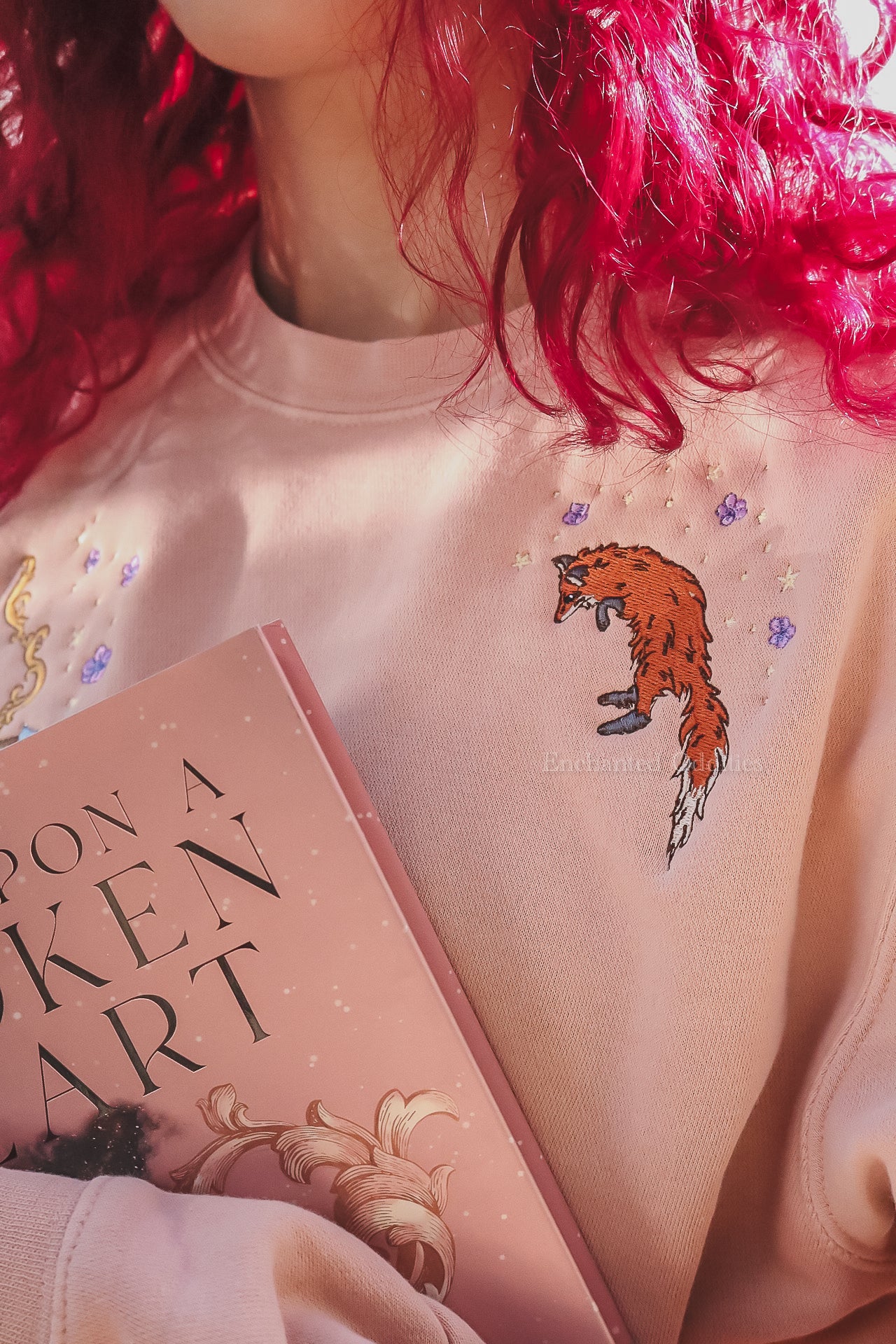 Archer & the Fox crewneck in PINK