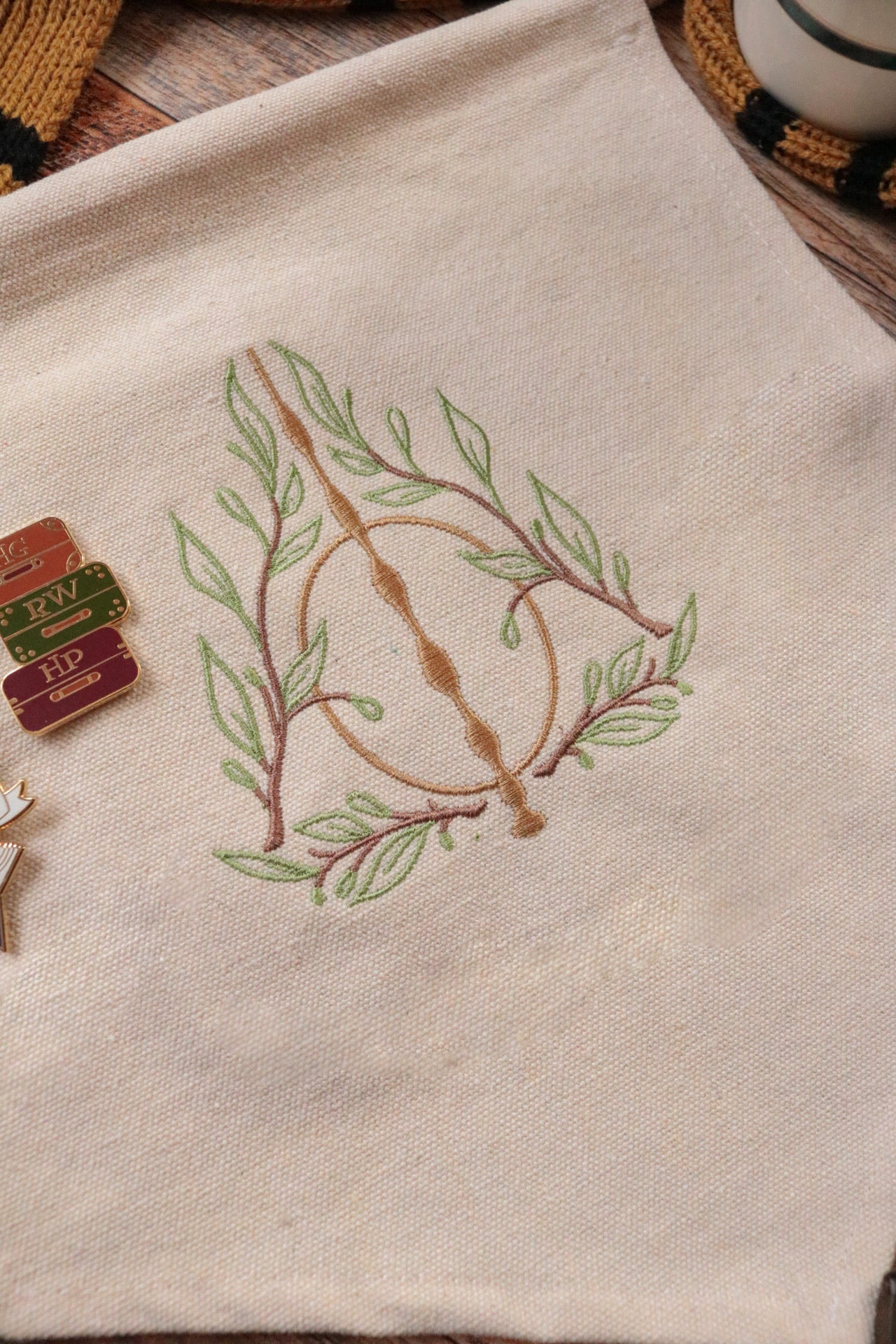 <transcy>Bannière d'épingle de reliques enchantées</transcy>