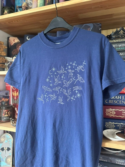 Wyvern Embroidered Tee in Navy
