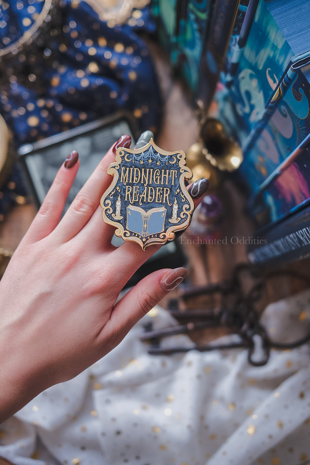 Midnight Reader magnetic grip