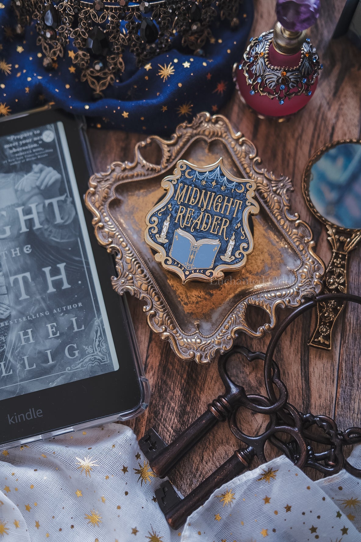 Midnight Reader magnetic grip