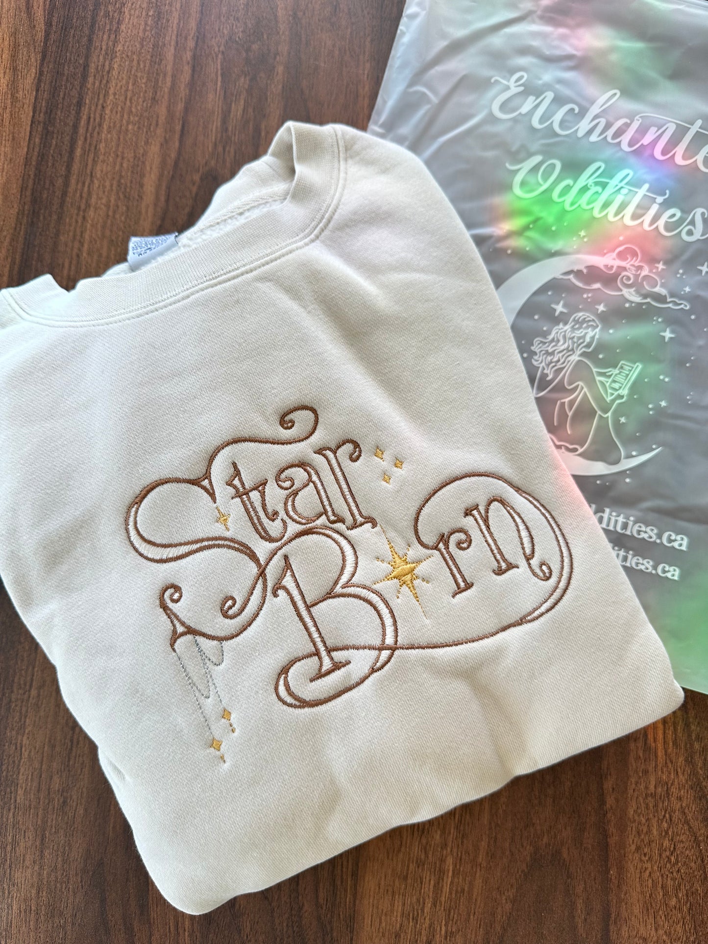 Star Born Crewneck - Medium