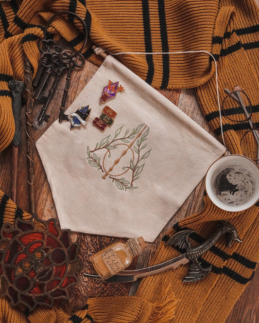 <transcy>Bannière d'épingle de reliques enchantées</transcy>